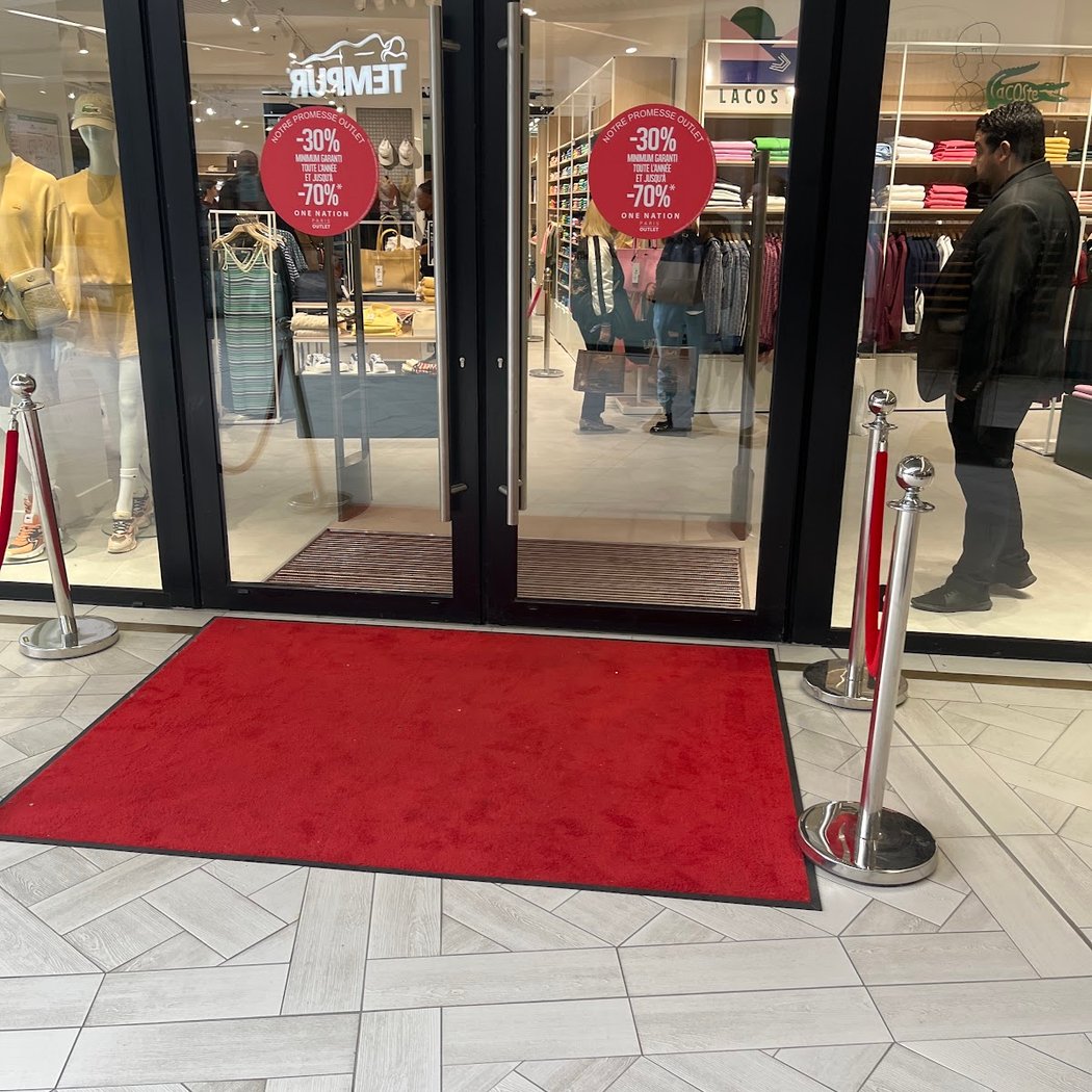 Lacoste Outlet One Nation 2